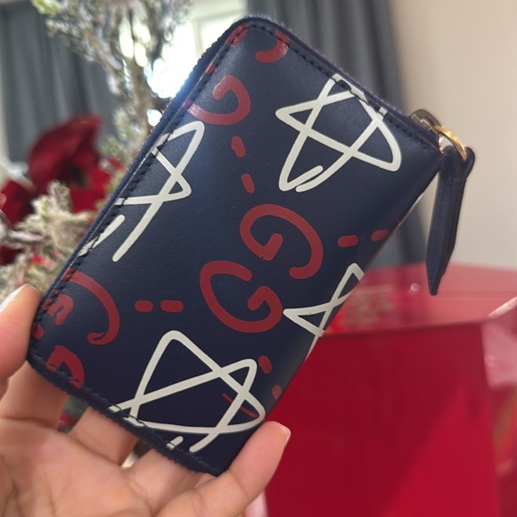 💙♥️GUCCI Calfskin Ghost Zip Around Card Case/Wallet - Picture 1 of 10